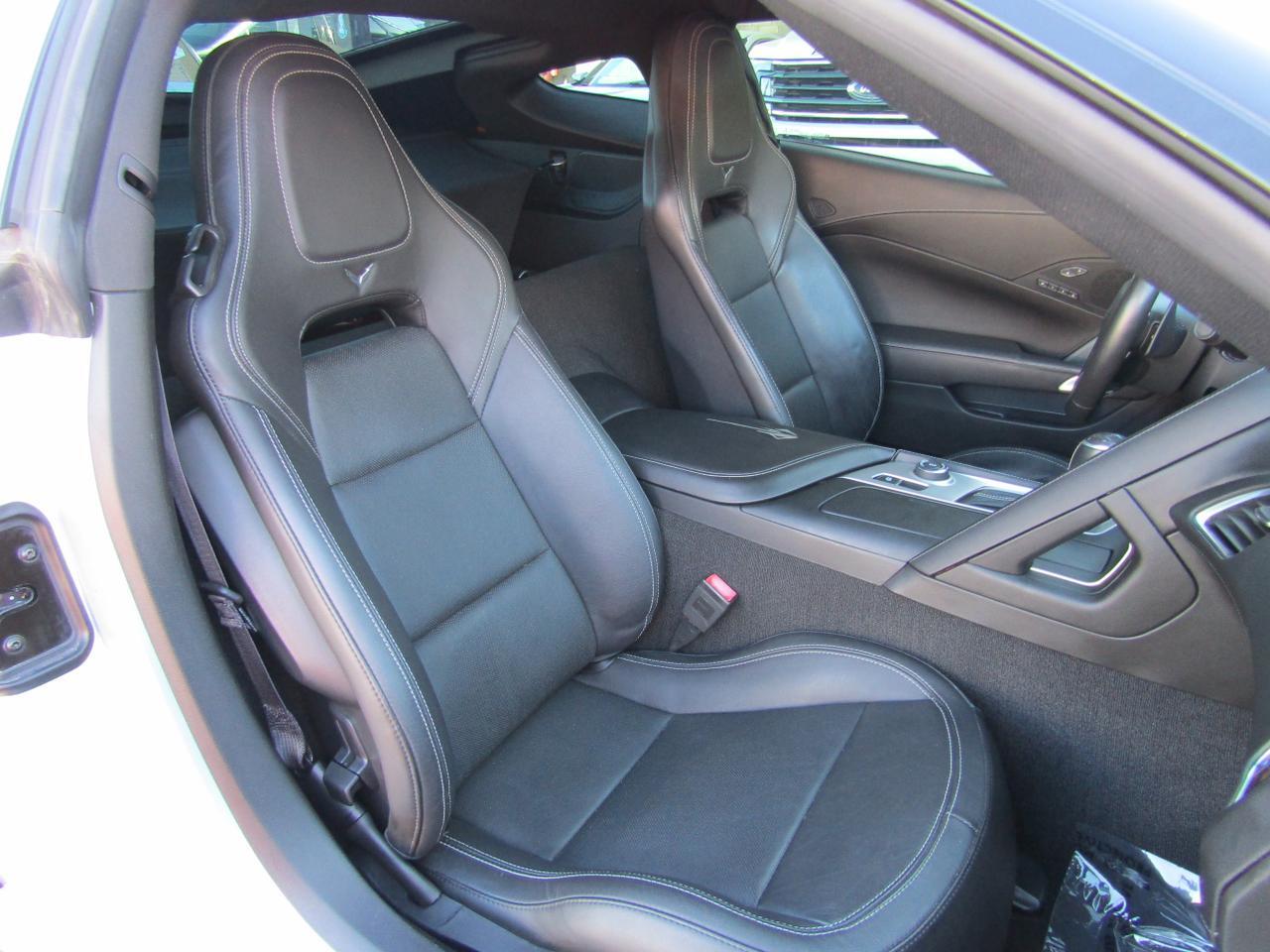 2017 Chevrolet Corvette 2dr Stingray Z51 Cpe w/2LT Grand Prairie TX