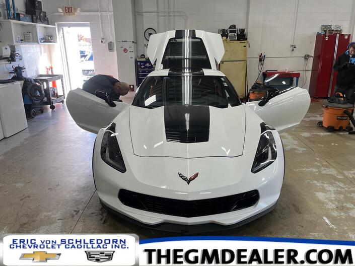 2017 Chevrolet Corvette One Owner 2LT Grand Sport Cpe w/Nav Heritage Pkg Milwaukee WI