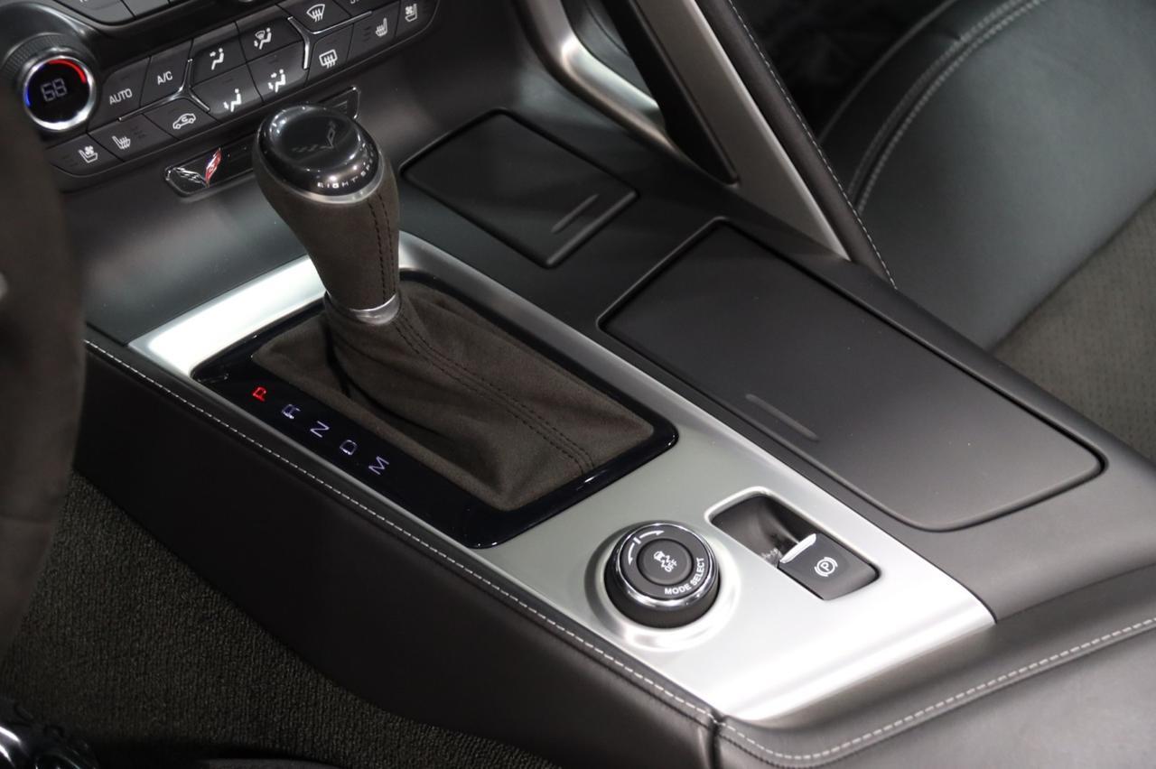 2017 Chevrolet Corvette Stingray Z51 w/3LT 2dr Coupe Skokie IL