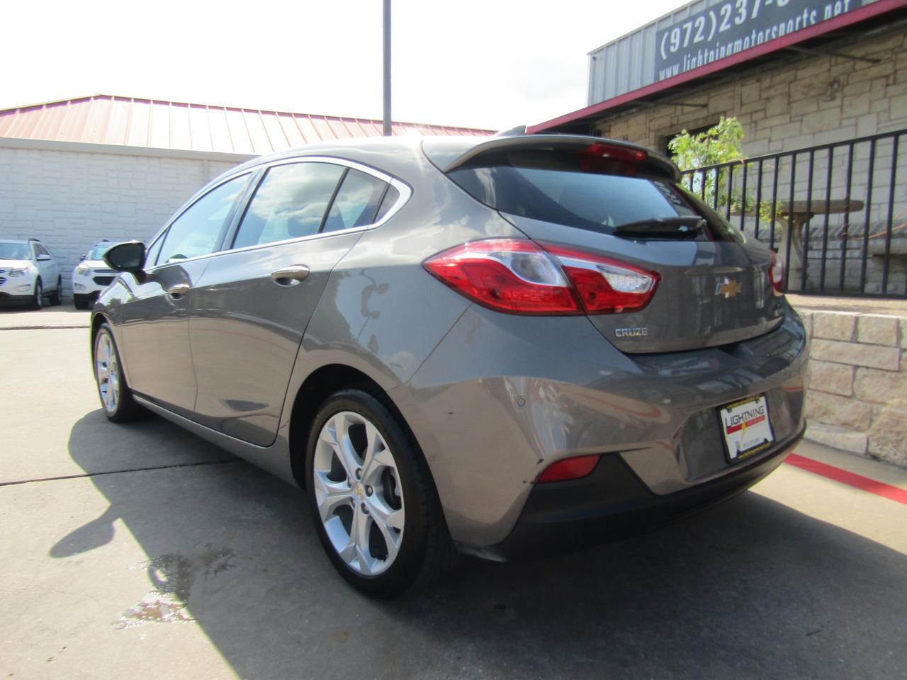 2017 Chevrolet Cruze 4dr HB 1.4L Premier w/1SF Grand Prairie TX