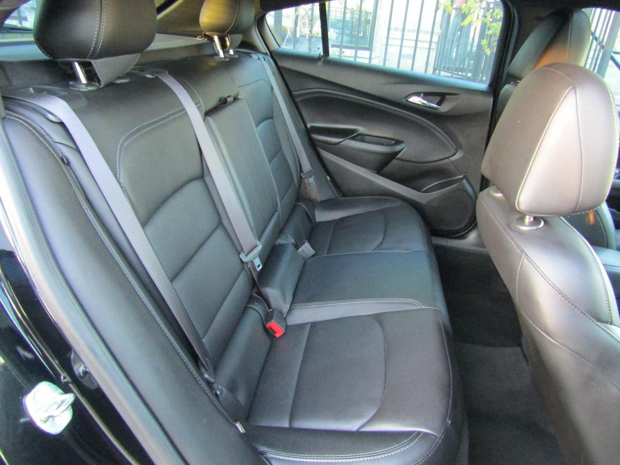 2017 Chevrolet Cruze 4dr HB 1.4L Premier w/1SF Grand Prairie TX