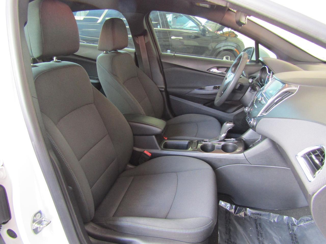 2017 Chevrolet Cruze 4dr Sdn 1.4L LT w/1SD Grand Prairie TX