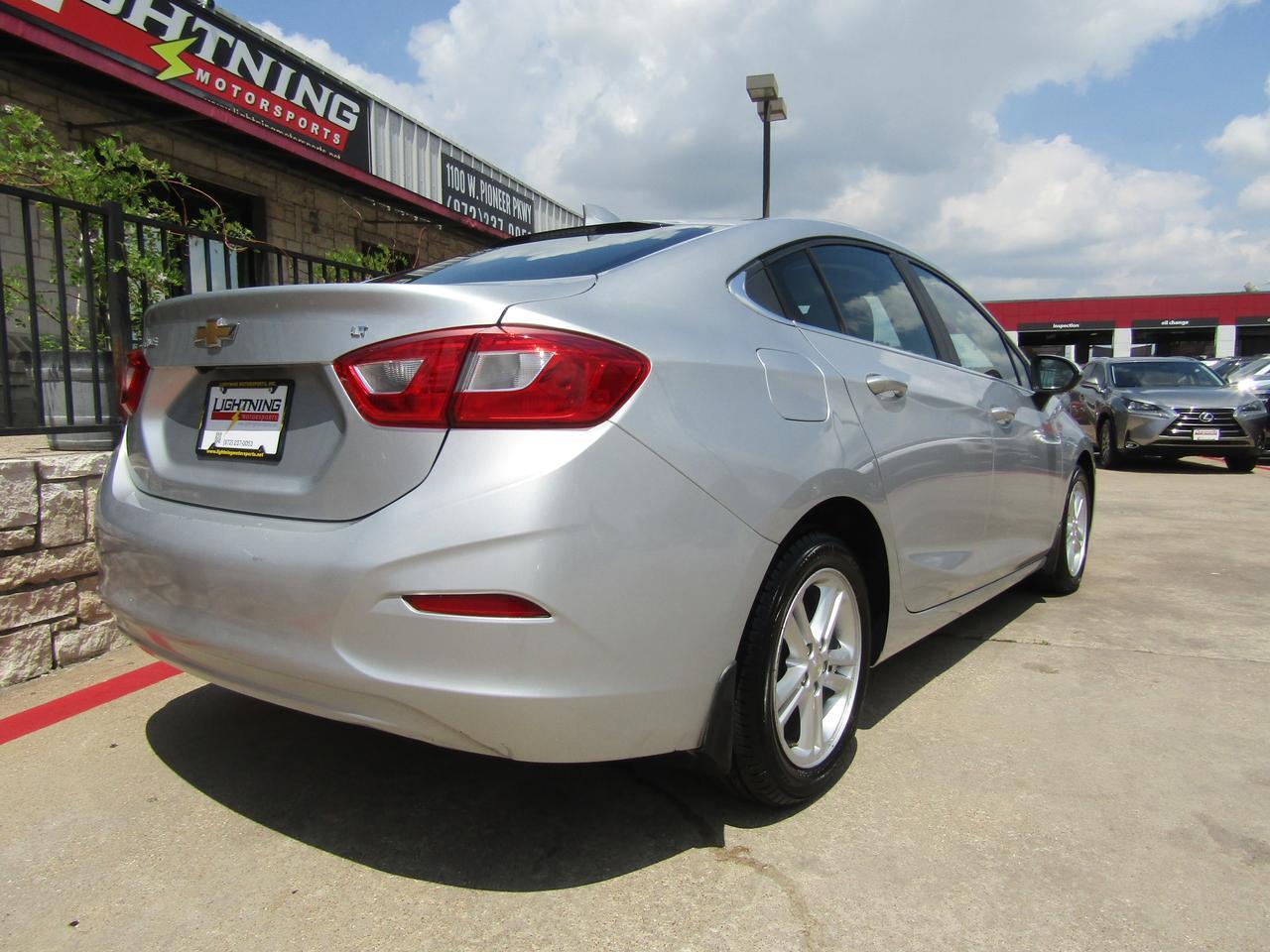 2017 Chevrolet Cruze 4dr Sdn 1.4L LT w/1SD Grand Prairie TX