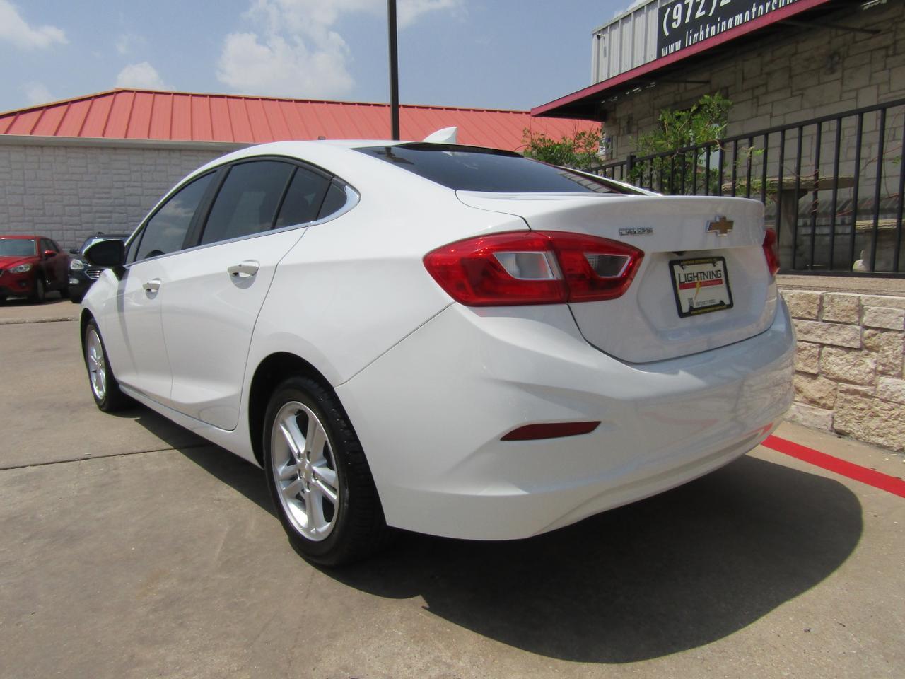 2017 Chevrolet Cruze 4dr Sdn 1.4L LT w/1SD Grand Prairie TX