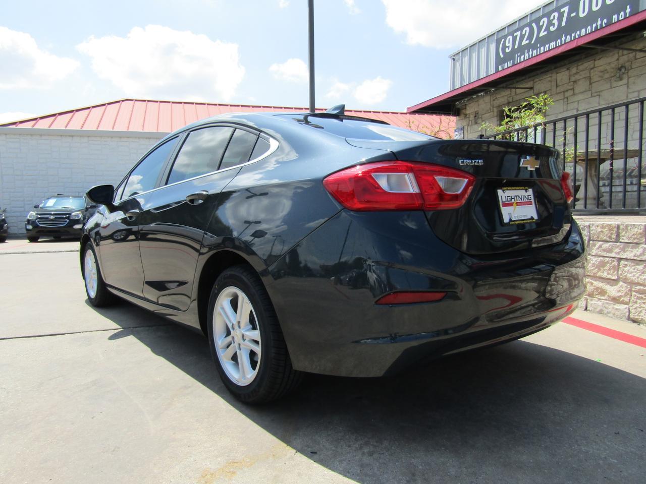 2017 Chevrolet Cruze 4dr Sdn 1.4L LT w/1SD Grand Prairie TX