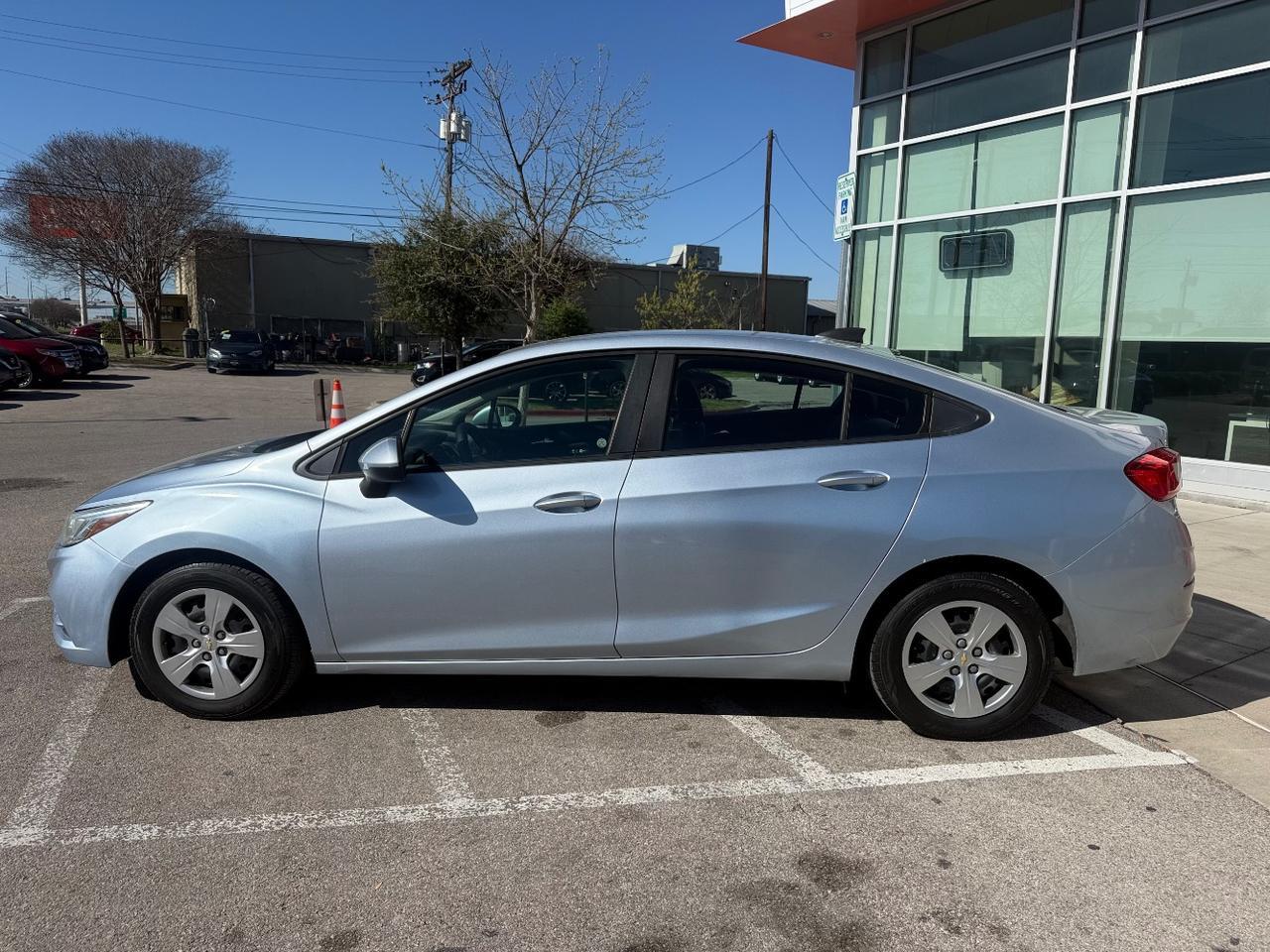 2017 Chevrolet Cruze LS Auto
