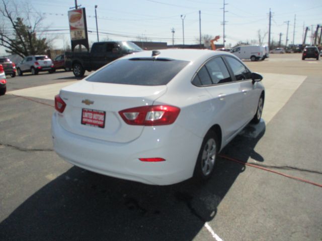 2017 Chevrolet Cruze LS Auto Florence KY