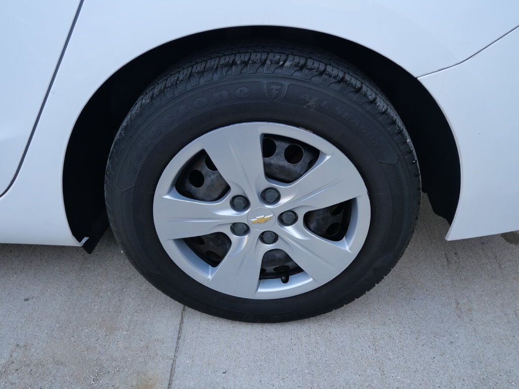 2017 Chevrolet Cruze LS Mt Pleasant MI