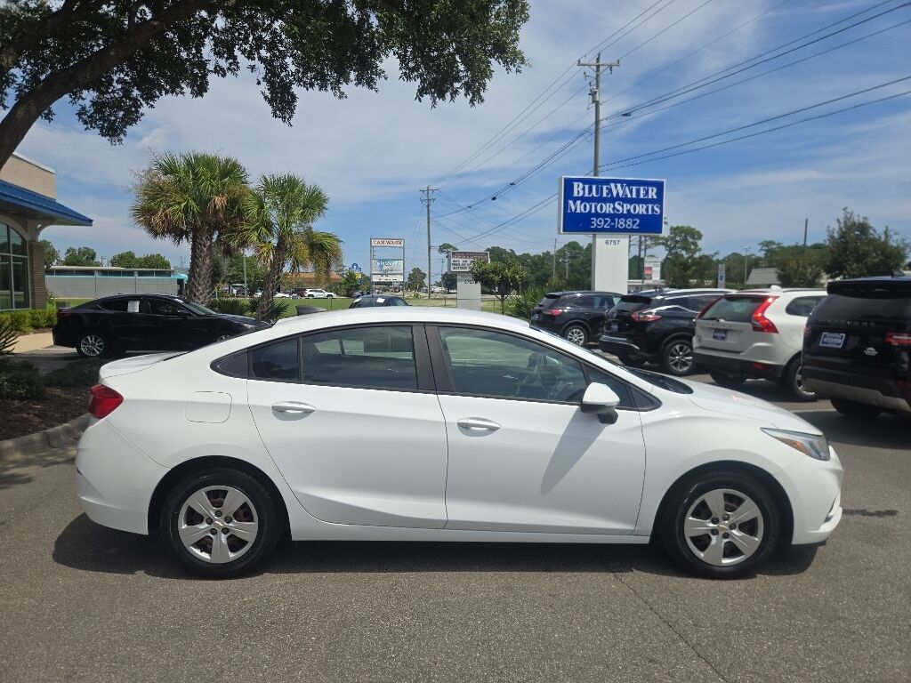 2017 Chevrolet Cruze LS
