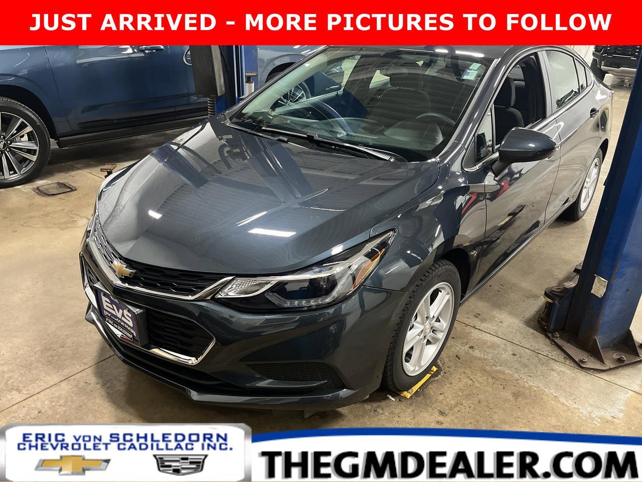 2017 Chevrolet Cruze LT 4dr ConveniencePkg w/HeatedSeats RemoteStart KeylessStart 8-WayPwrDriverSeat