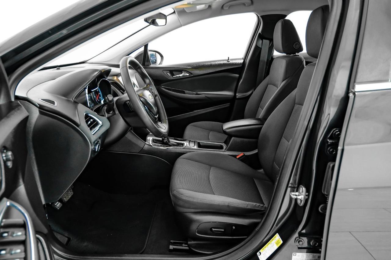 2017 Chevrolet Cruze LT AUTOMATIC HEATED SEATS REAR CAMERA KEYLESS START BLUETOOTH PO Carrollton TX