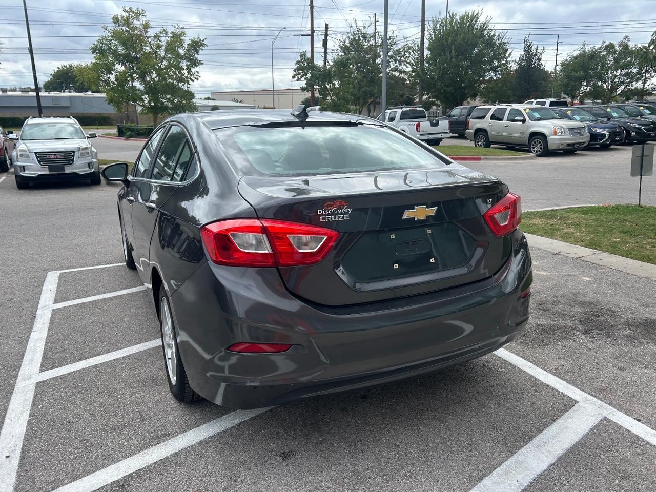 2017 Chevrolet Cruze LT Auto, photo 8