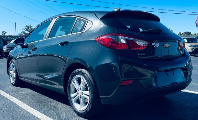 2017 Chevrolet Cruze LT Auto