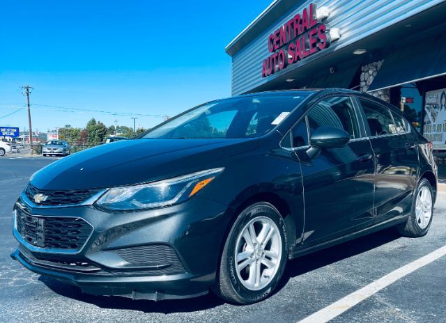 2017 Chevrolet Cruze LT Auto