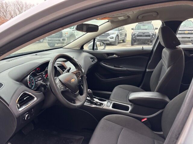 2017 Chevrolet Cruze LT Cleveland OH