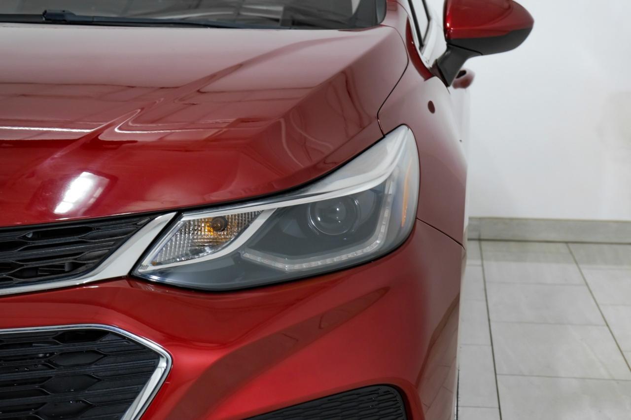 2017 Chevrolet Cruze LT HATCHBACK AUTOMATIC HEATED SEATS REAR CAMERA KEYLESS START BLUETOOTH Carrollton TX