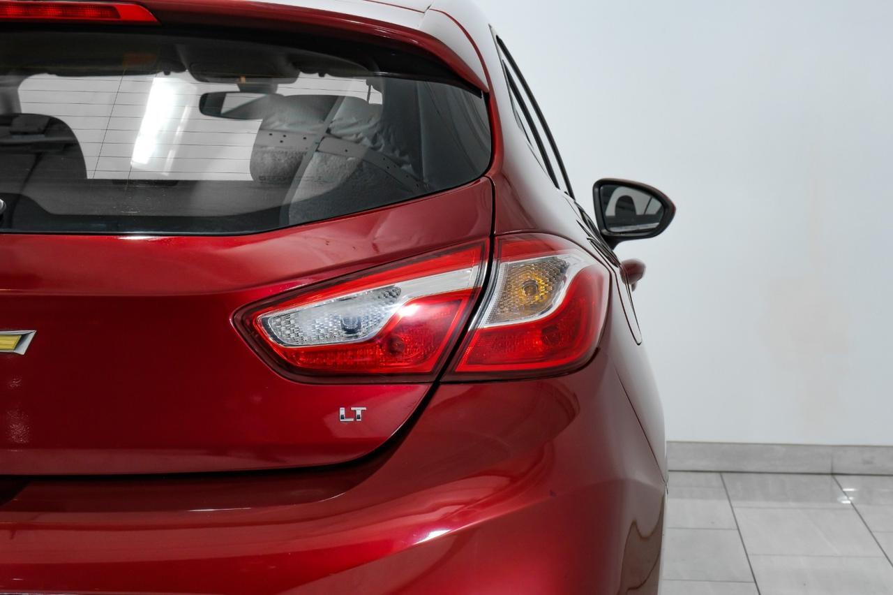 2017 Chevrolet Cruze LT HATCHBACK AUTOMATIC HEATED SEATS REAR CAMERA KEYLESS START BLUETOOTH Carrollton TX