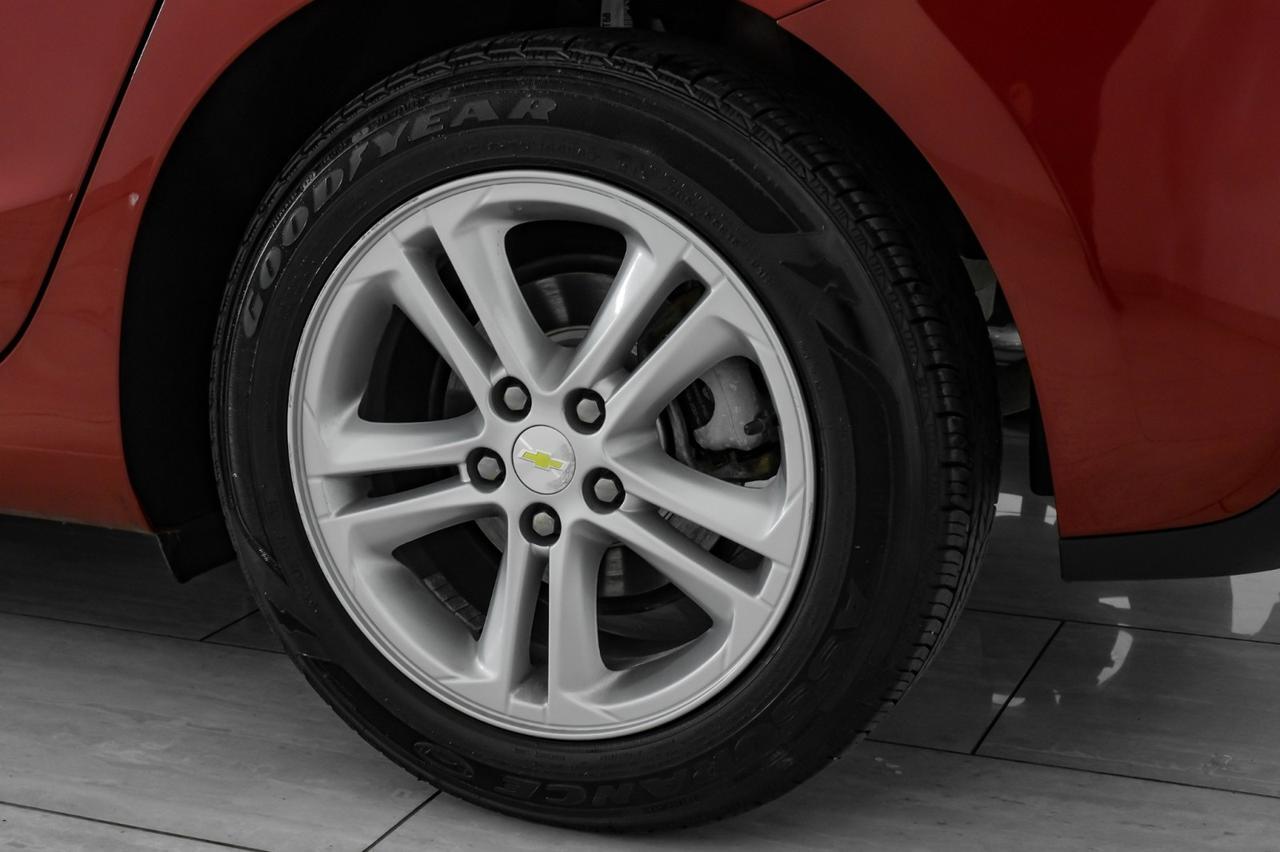 2017 Chevrolet Cruze LT HATCHBACK AUTOMATIC HEATED SEATS REAR CAMERA KEYLESS START BLUETOOTH Carrollton TX