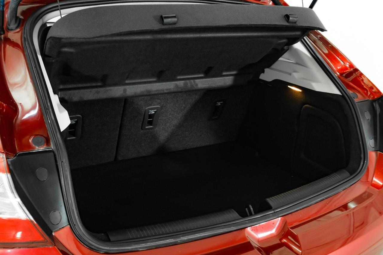 2017 Chevrolet Cruze LT HATCHBACK AUTOMATIC HEATED SEATS REAR CAMERA KEYLESS START BLUETOOTH Carrollton TX