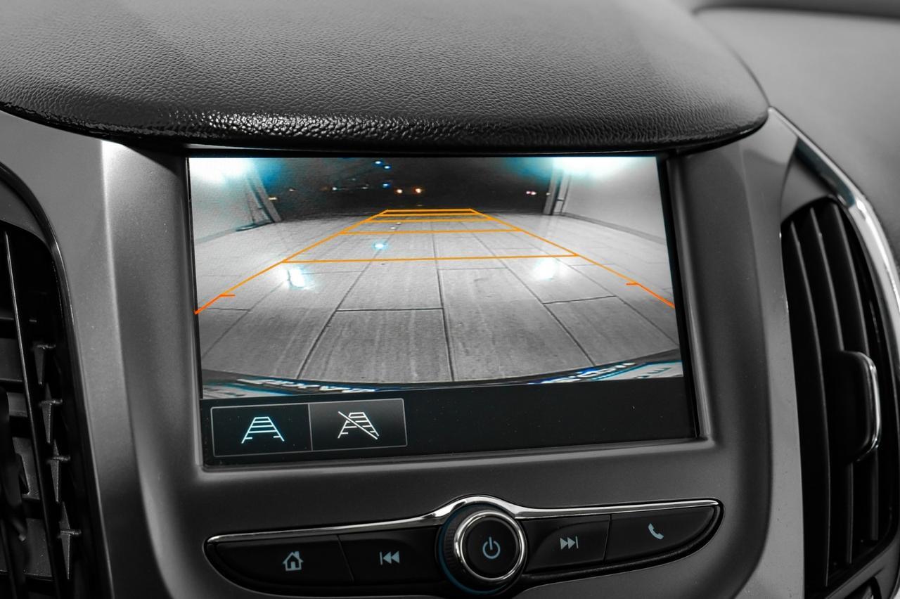 2017 Chevrolet Cruze LT HATCHBACK AUTOMATIC HEATED SEATS REAR CAMERA KEYLESS START BLUETOOTH Carrollton TX