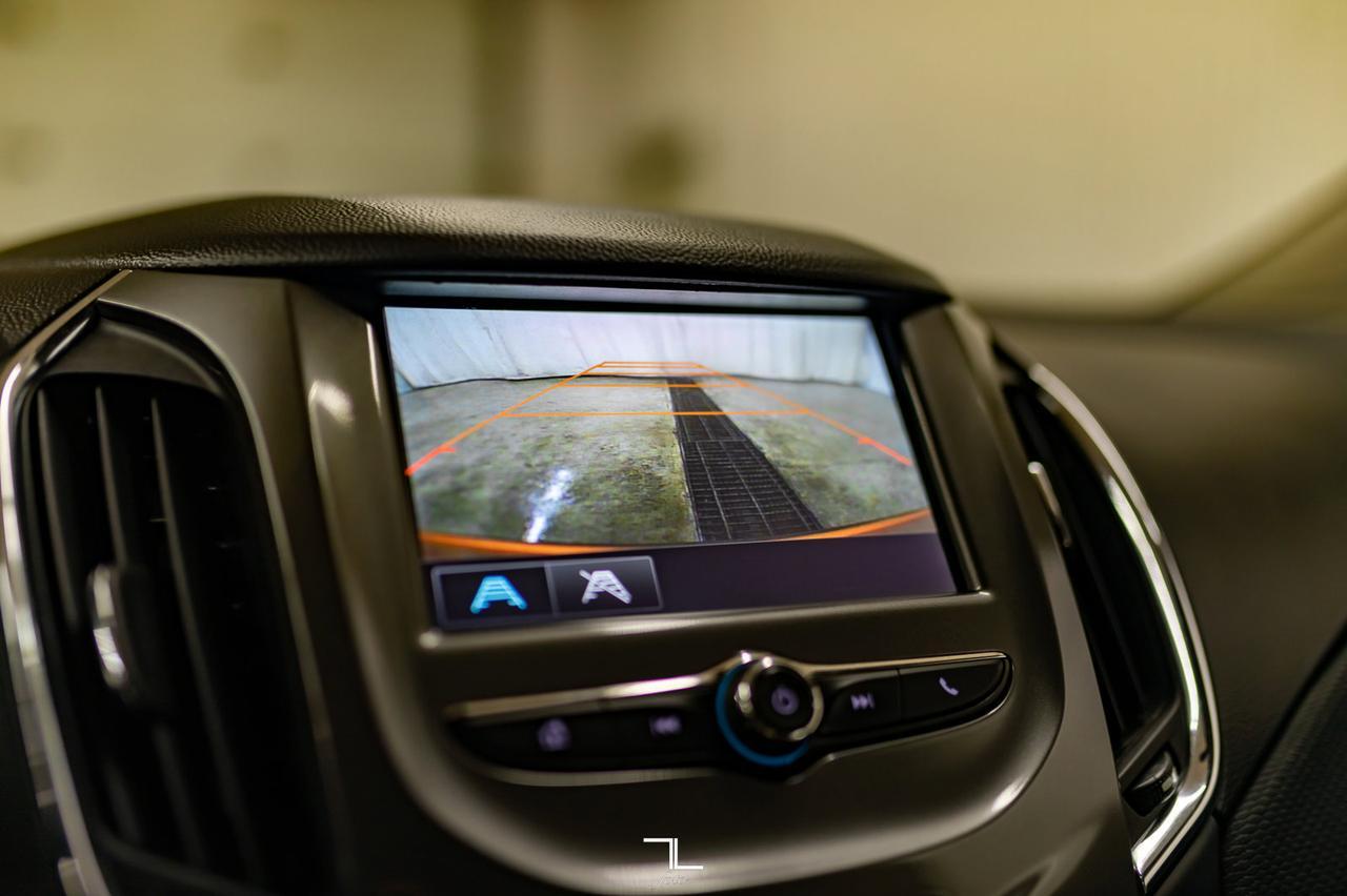 2017 Chevrolet Cruze LT Hatchback BCam Red Deer AB