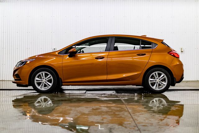 2017 Chevrolet Cruze LT Hatchback BCam Red Deer AB
