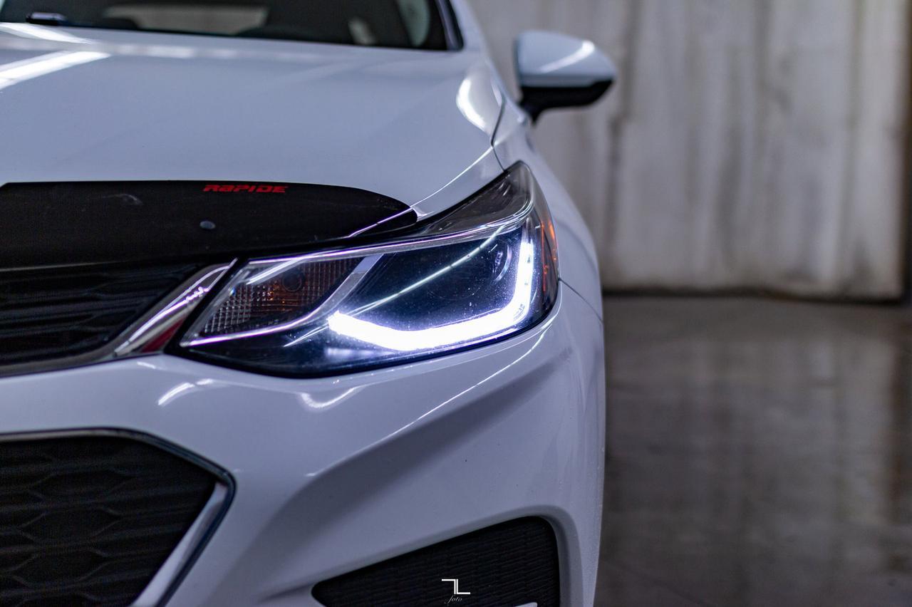 2017 Chevrolet Cruze LT Hatchback BCam Red Deer AB