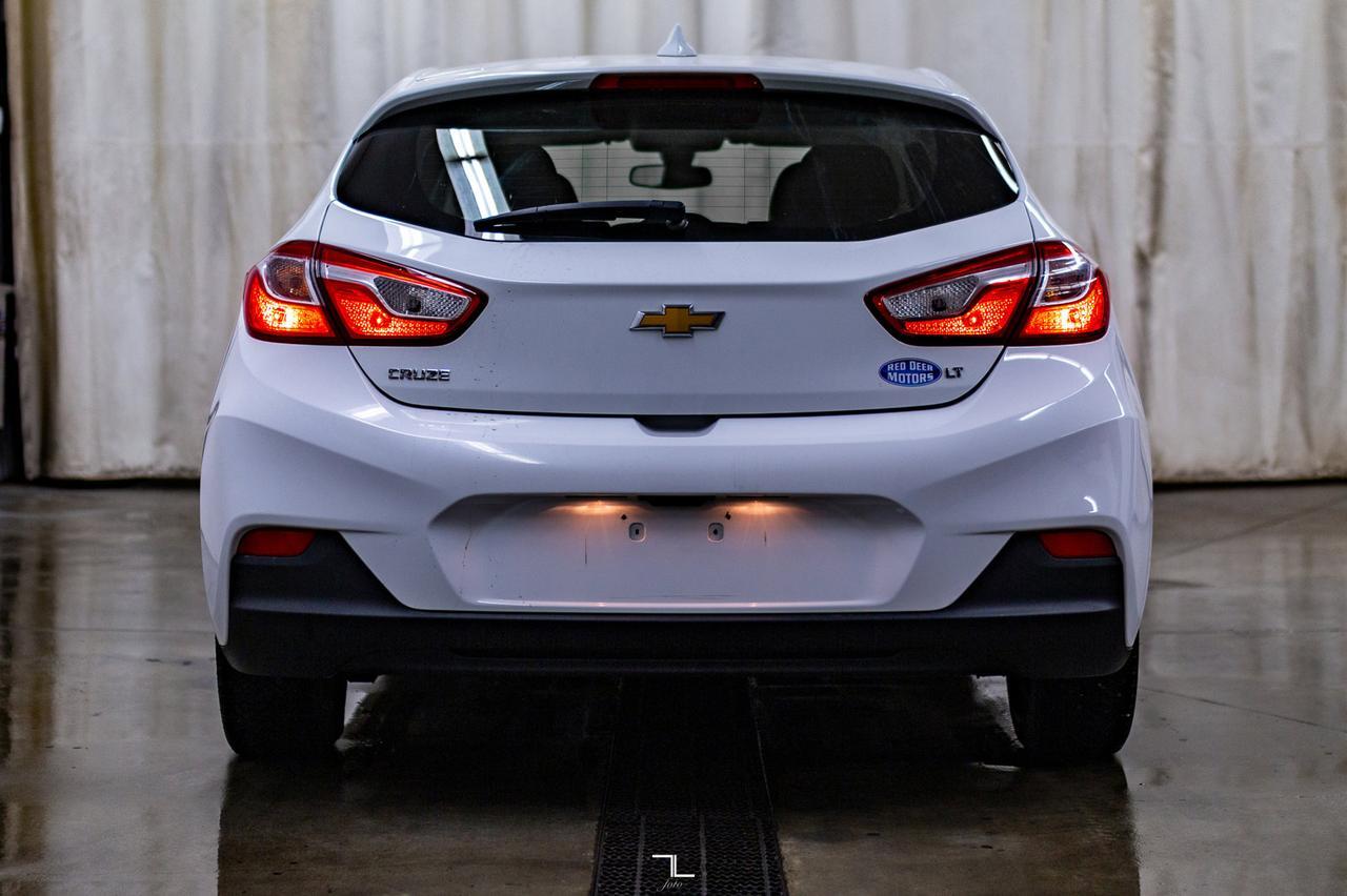 2017 Chevrolet Cruze LT Hatchback BCam Red Deer AB