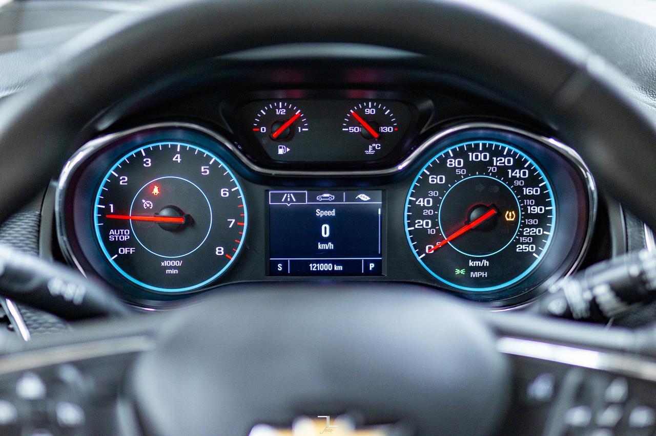 2017 Chevrolet Cruze LT Hatchback BCam Red Deer AB