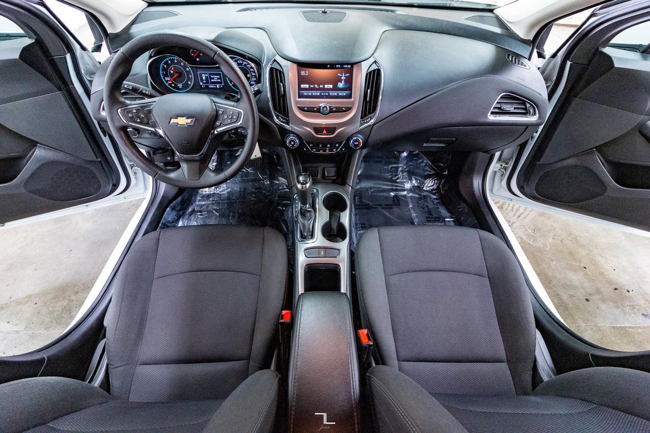 2017 Chevrolet Cruze LT Hatchback BCam Red Deer AB