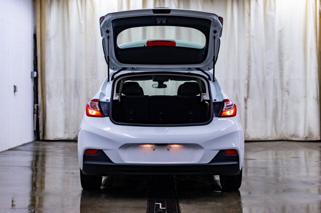 2017 Chevrolet Cruze LT Hatchback BCam Red Deer AB