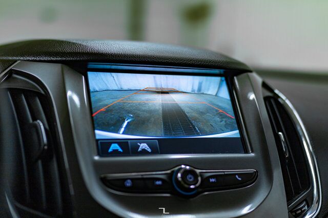 2017 Chevrolet Cruze LT Hatchback BCam Red Deer AB