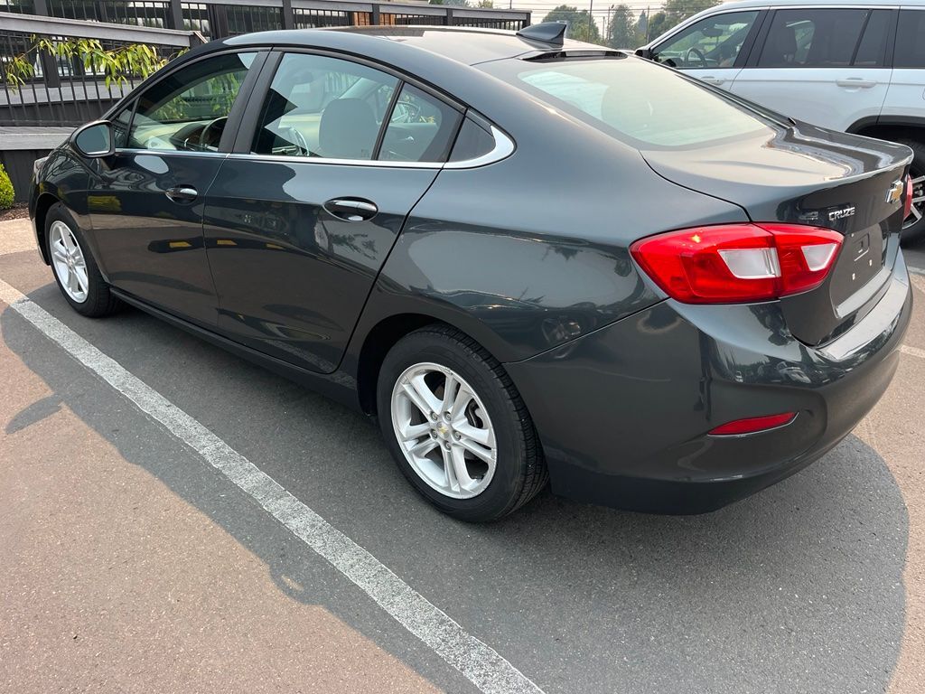 2017 Chevrolet Cruze LT OR