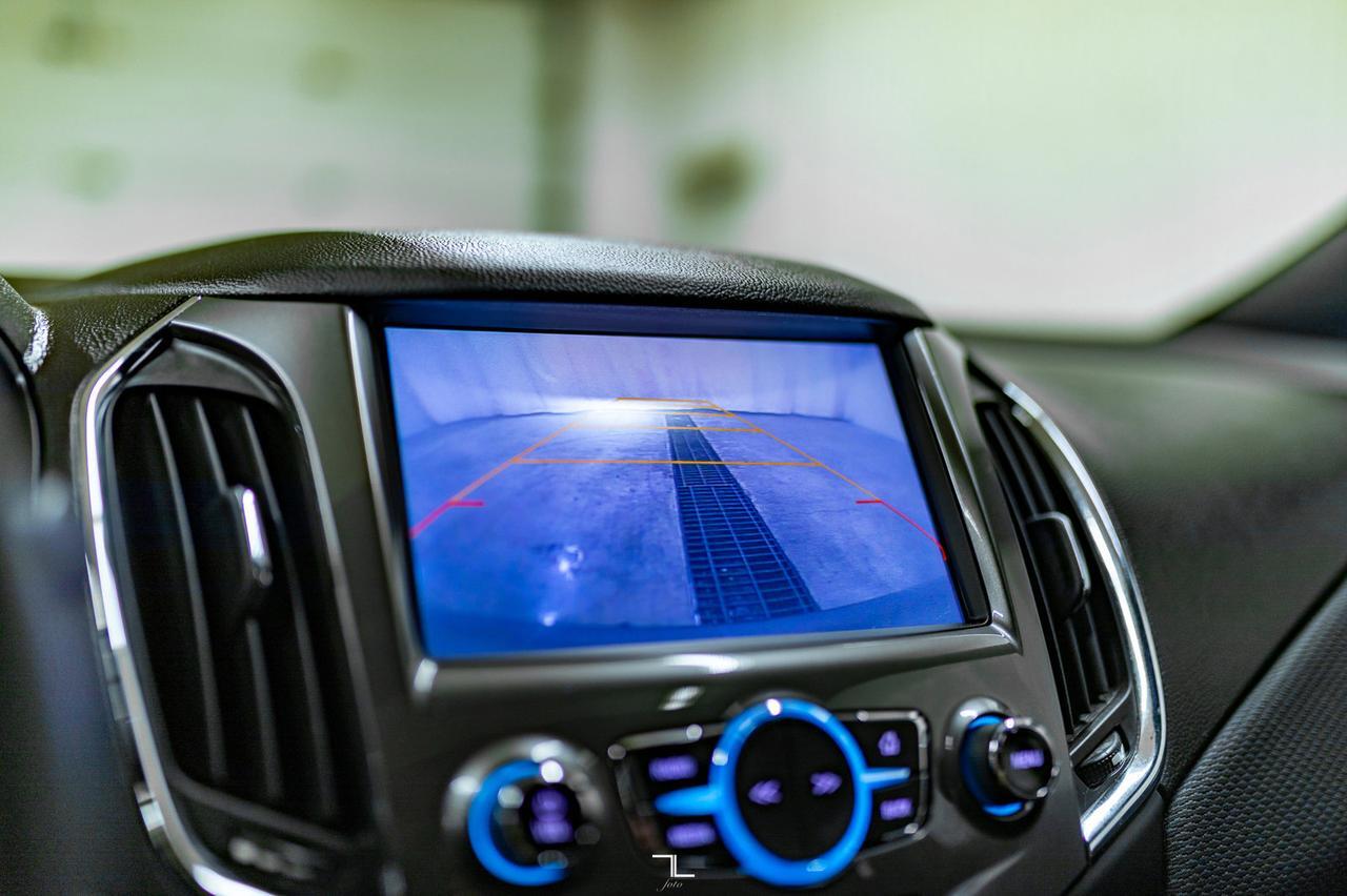 2017 Chevrolet Cruze LT RS Hatchback Manual Roof BCam Red Deer AB