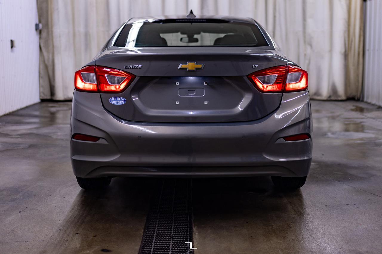 2017 Chevrolet Cruze LT Roof BCam Red Deer AB