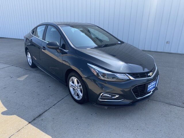 2017 Chevrolet Cruze LT West Burlington IA