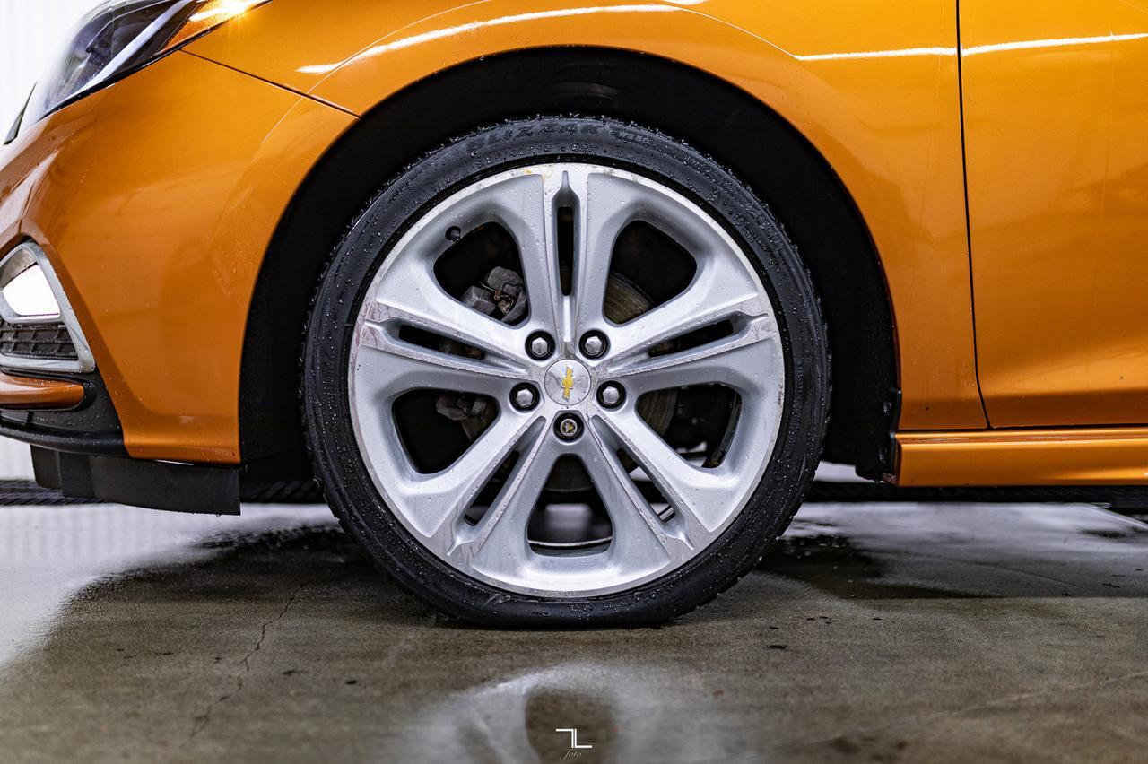 2017 Chevrolet Cruze Premier RS Hatchback Leather BCam Red Deer AB