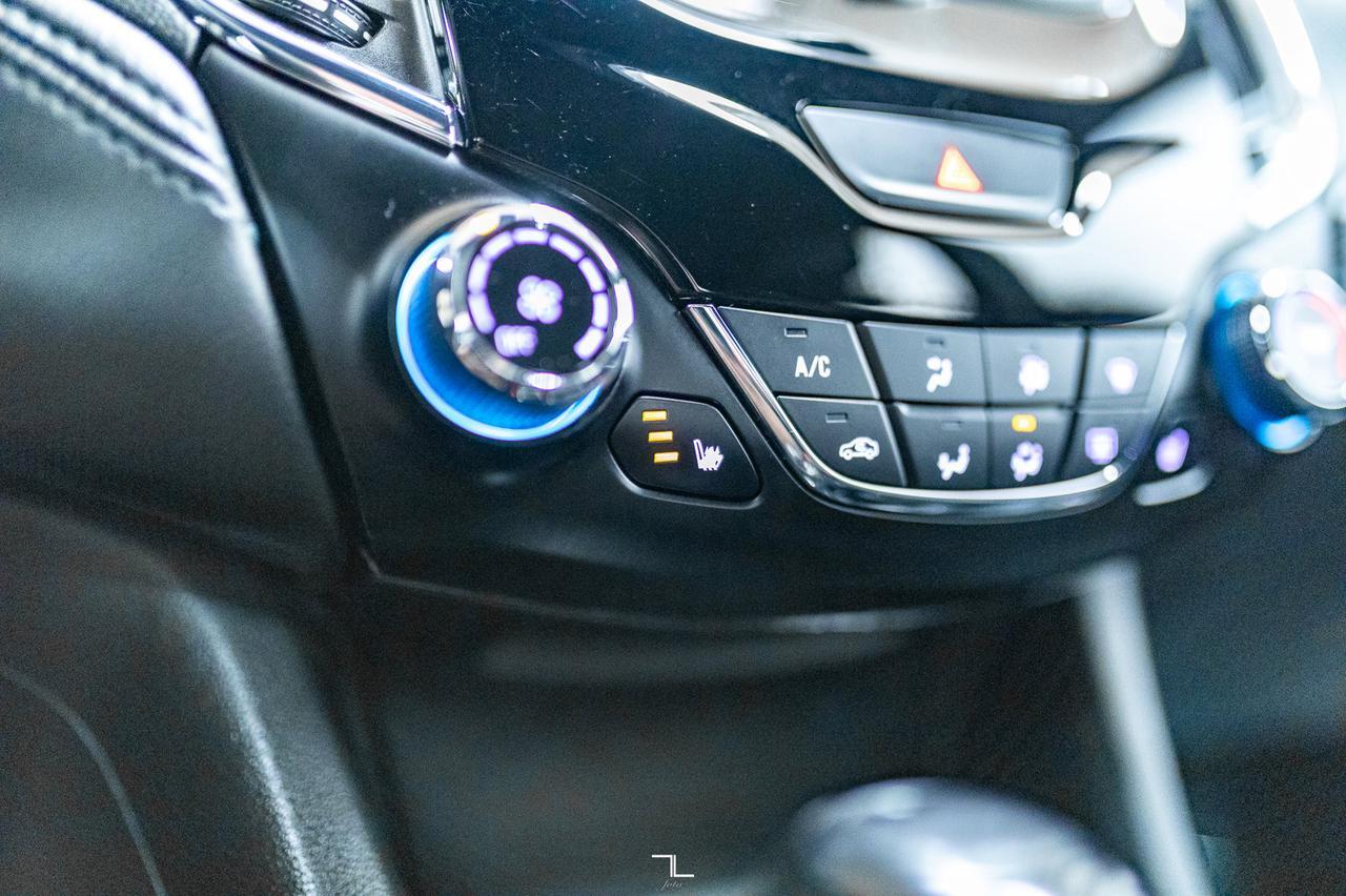 2017 Chevrolet Cruze Premier RS Hatchback Leather BCam Red Deer AB