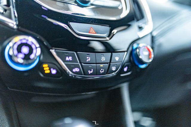 2017 Chevrolet Cruze Premier RS Hatchback Leather BCam Red Deer AB