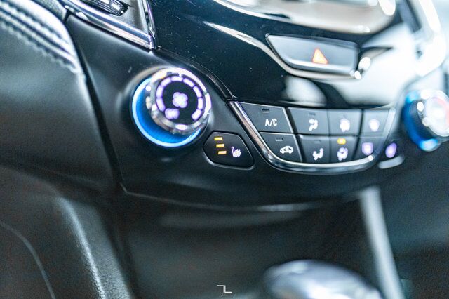 2017 Chevrolet Cruze Premier RS Hatchback Leather BCam Red Deer AB