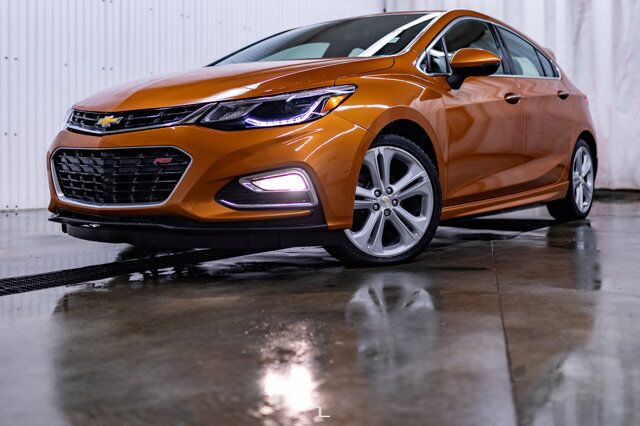 2017 Chevrolet Cruze Premier RS Hatchback Leather BCam Red Deer AB