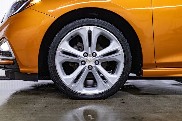 2017 Chevrolet Cruze Premier RS Hatchback Leather BCam Red Deer AB