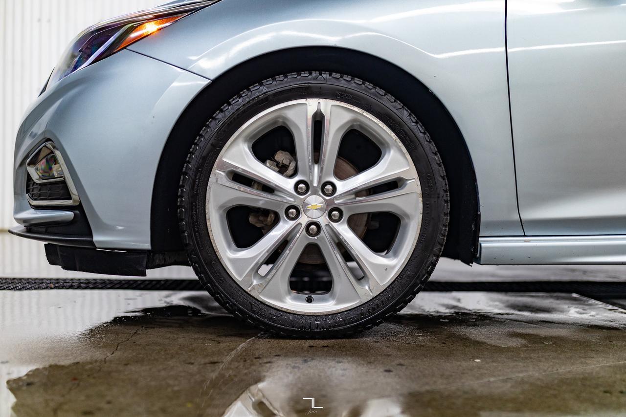 2017 Chevrolet Cruze Premier RS Leather Roof BCam Red Deer AB