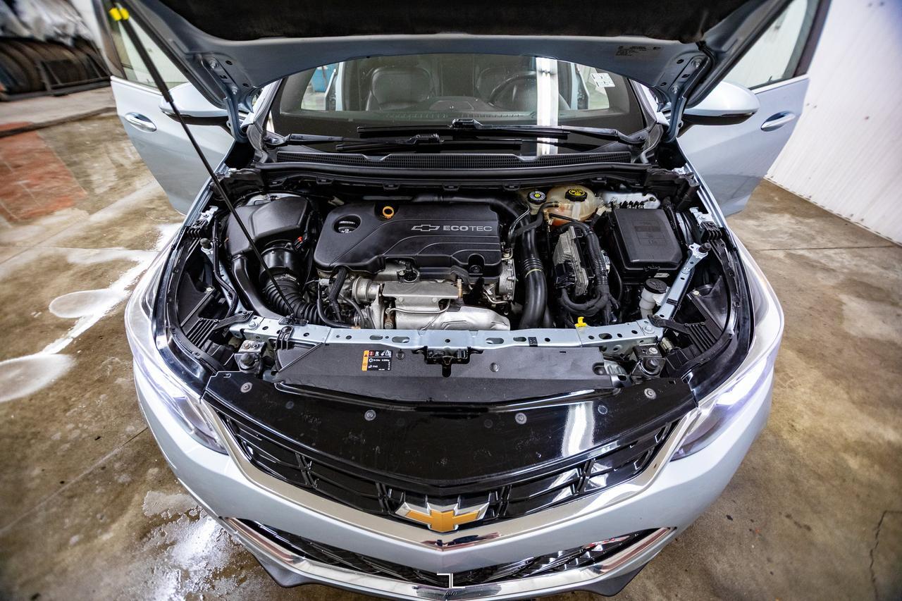 2017 Chevrolet Cruze Premier RS Leather Roof BCam Red Deer AB