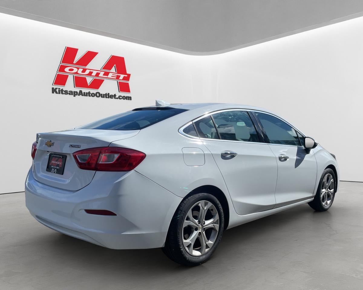 2017 Chevrolet Cruze Premier Sedan 4D