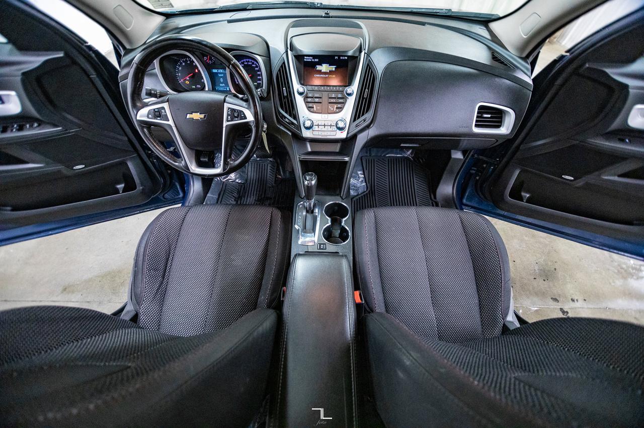 2017 Chevrolet Equinox AWD LT Roof BCam Red Deer AB