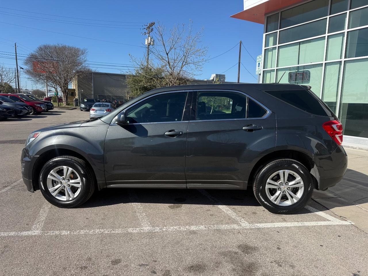 2017 Chevrolet Equinox LS 2WD