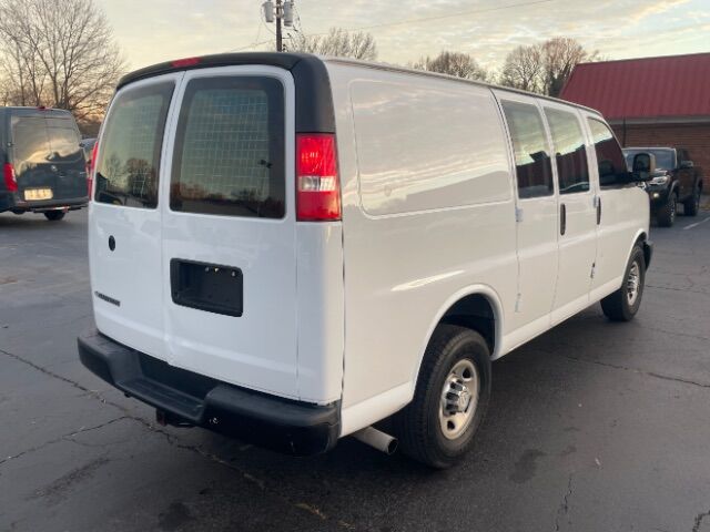 2017 Chevrolet Express 2500 1WT 135.0 Work Van Charlotte NC