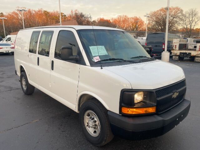 2017 Chevrolet Express 2500 1WT 135.0 Work Van Charlotte NC