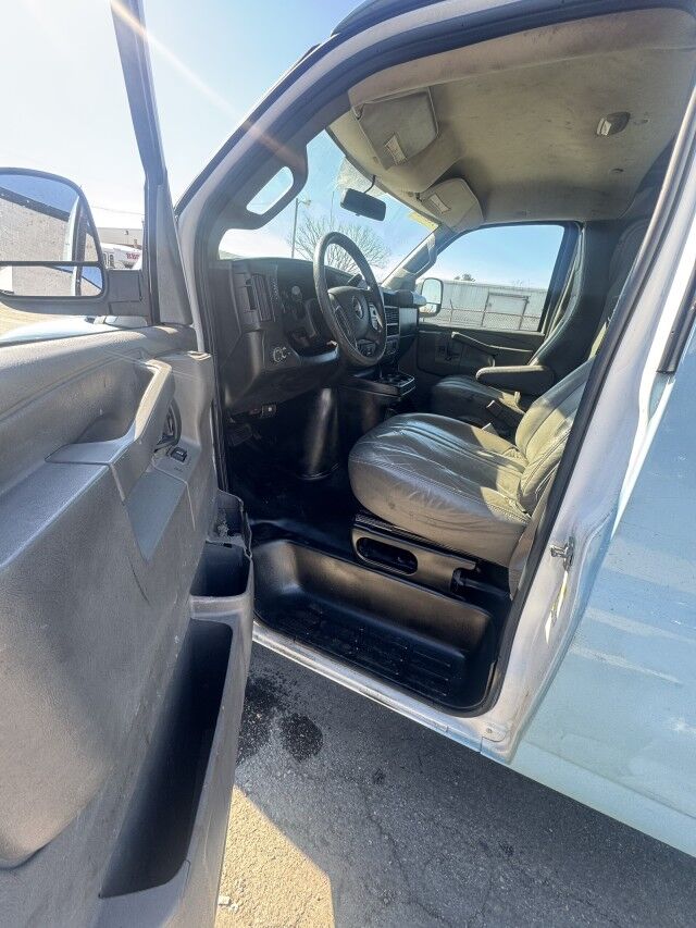 2017 Chevrolet Express 2500 Cargo Van  Henrico VA